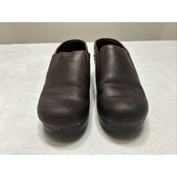 Dansko Women’s Shoes Clogs Size 37 US 7 Brown Leather Professional Nurse Slip On - Picture 2 of 8